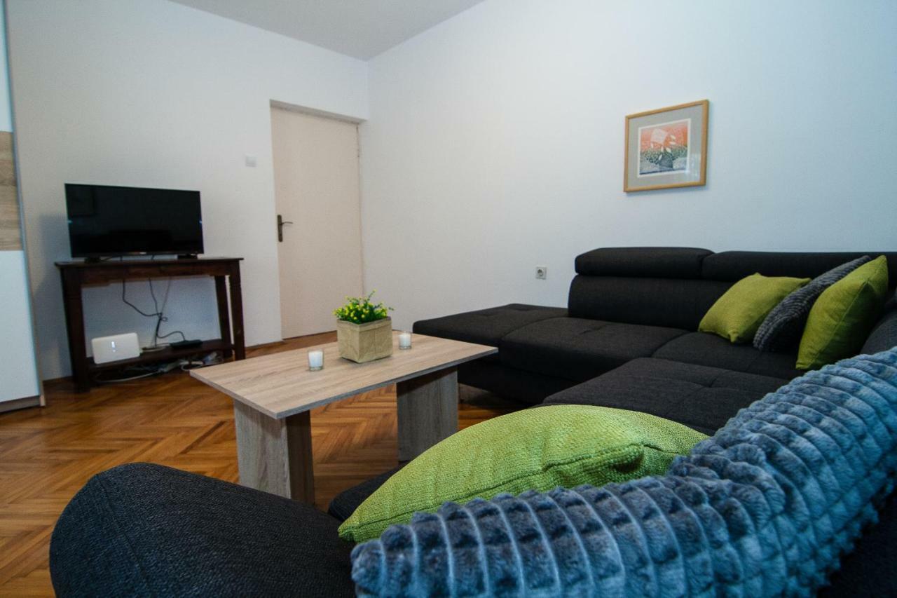 New Renovated Apartment 15 Min From Beach On Foot Pola Esterno foto
